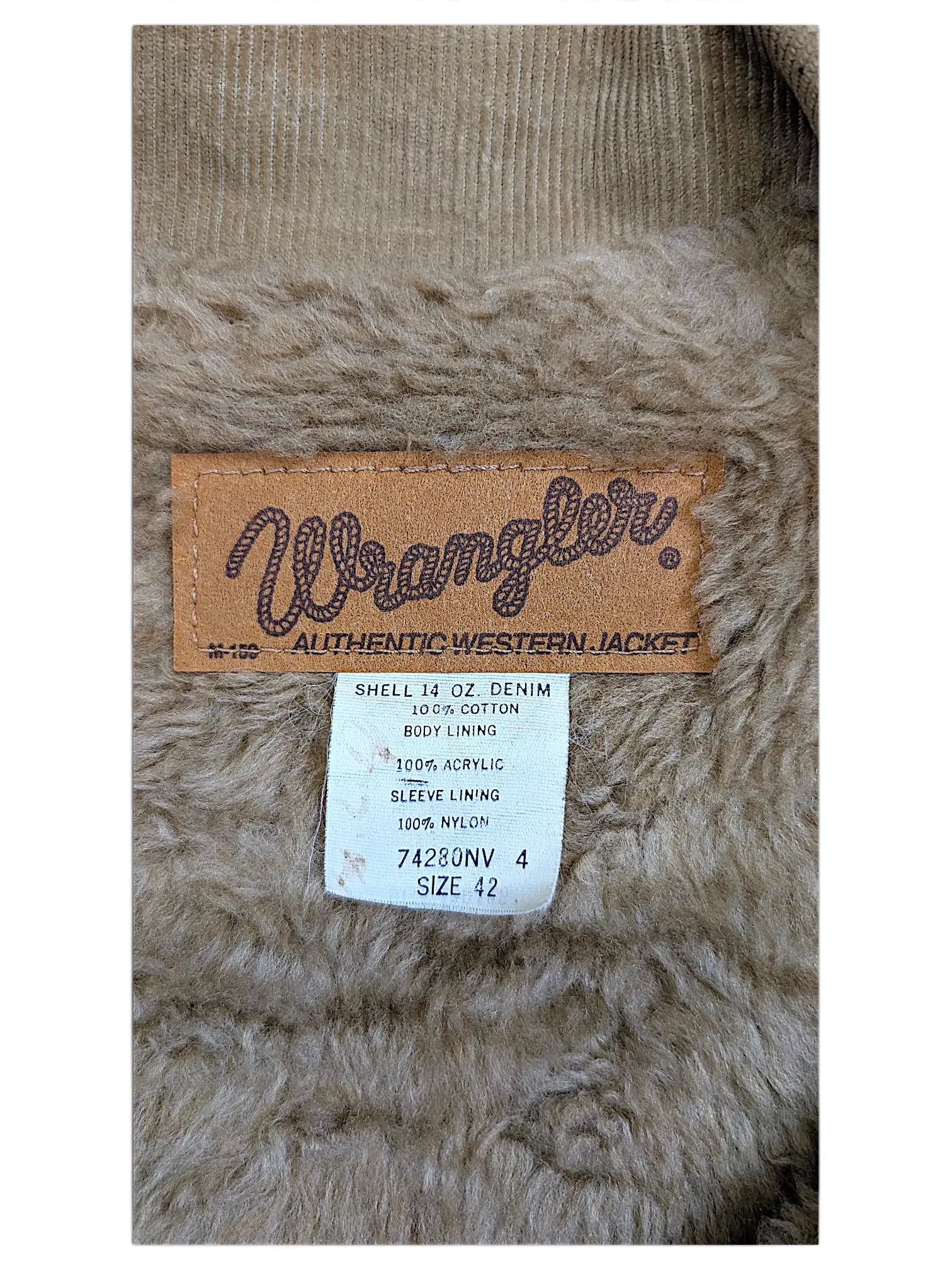JAKE & IPI vintage Wrangler 80s 90s sherpa jacket interior label showing 100 percent cotton denim and acrylic lining