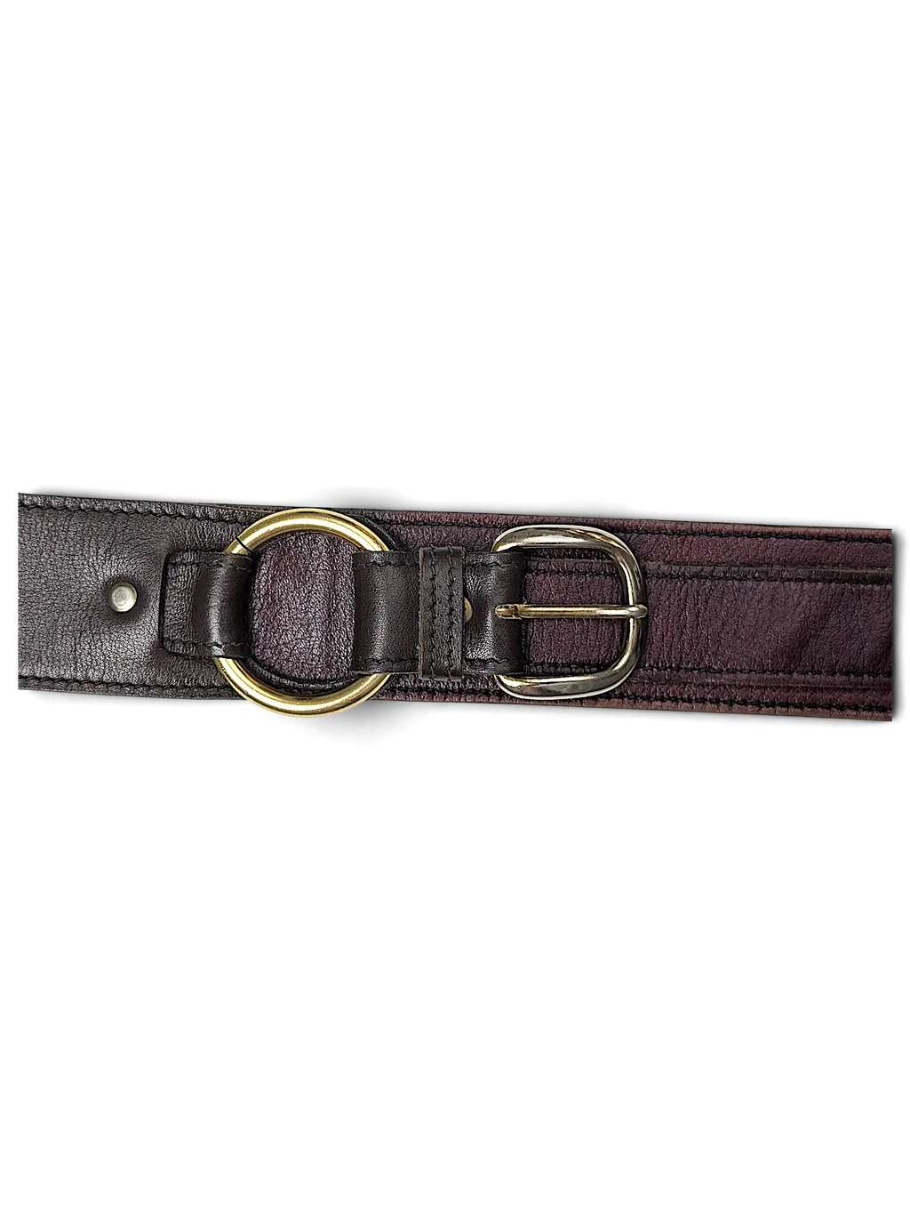 JAKE & IPI Y2K style brown leather belt featuring a faded red tint, gold-tone ring, and a classic metal buckle.